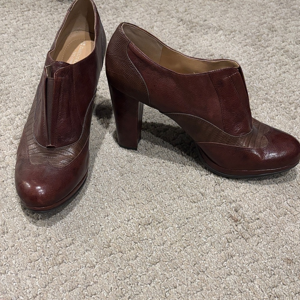 Naturalizer Kindra W11 Brown Women's Booties